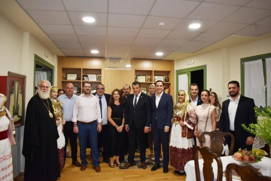 Με επισημότητα τα εγκαίνια της Στέγης Αρβανίτικου Πολιτισμού στα Άνω Λιόσια