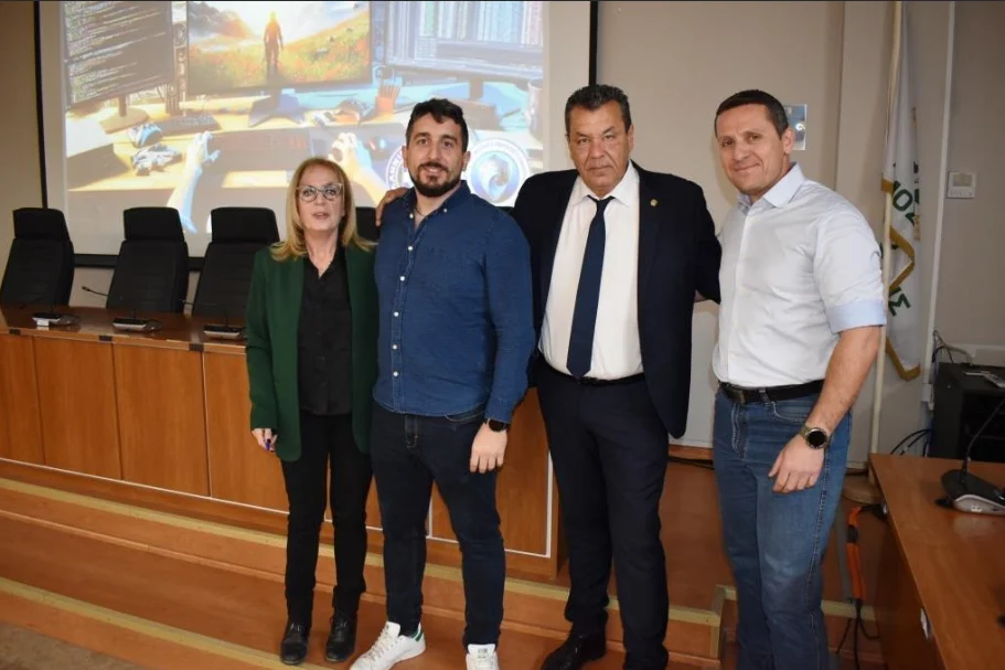 Εξαιρετική εκδήλωση για την ασφάλεια των μαθητών από απειλές και κινδύνους του διαδικτύου